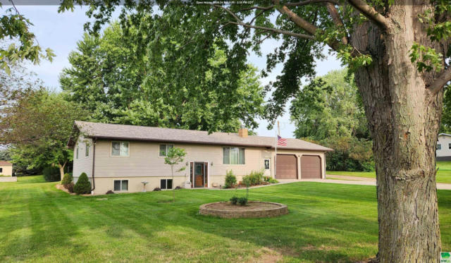 18201 LAKE AVE, LE MARS, IA 51031 - Image 1