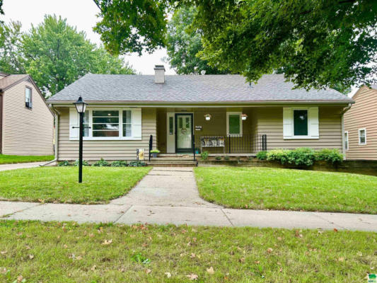 714 PLYMOUTH ST SE, LE MARS, IA 51031 - Image 1