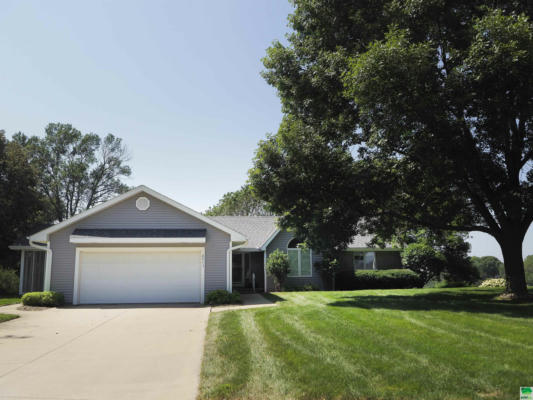 3711 WOODBINE RD, SIOUX CITY, IA 51106 - Image 1