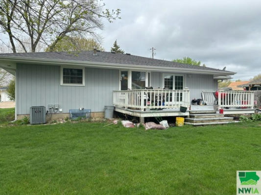 2906 S OLIVE ST, SIOUX CITY, IA 51106, photo 3 of 9