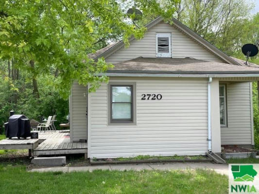 2720 MACOMB AVE, SIOUX CITY, IA 51106, photo 2 of 18