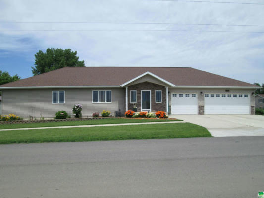 825 16TH ST, SHELDON, IA 51201 - Image 1