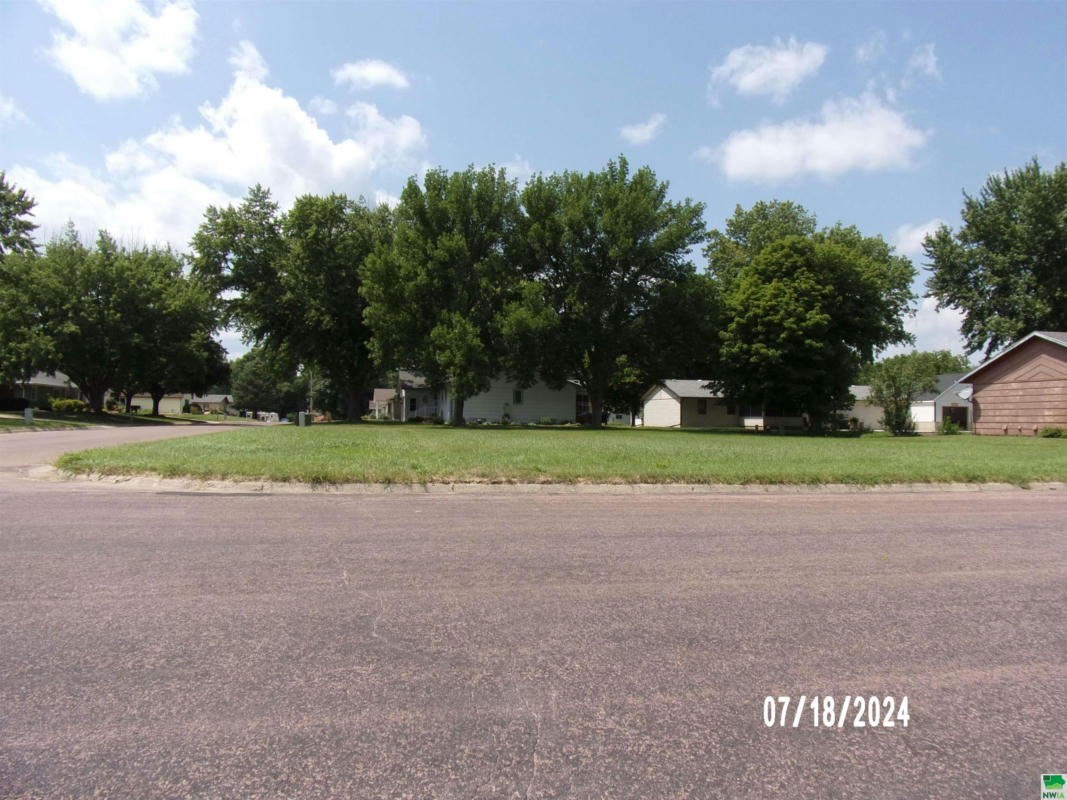 0000 FALCON DRIVE, HAWARDEN, IA 51023, photo 1