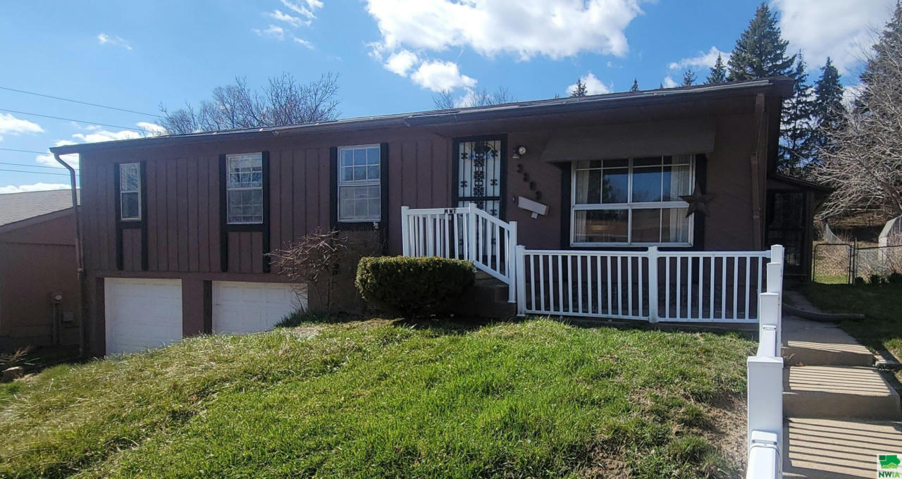 3809 OSAGE TER, SIOUX CITY, IA 51104, photo 1 of 17