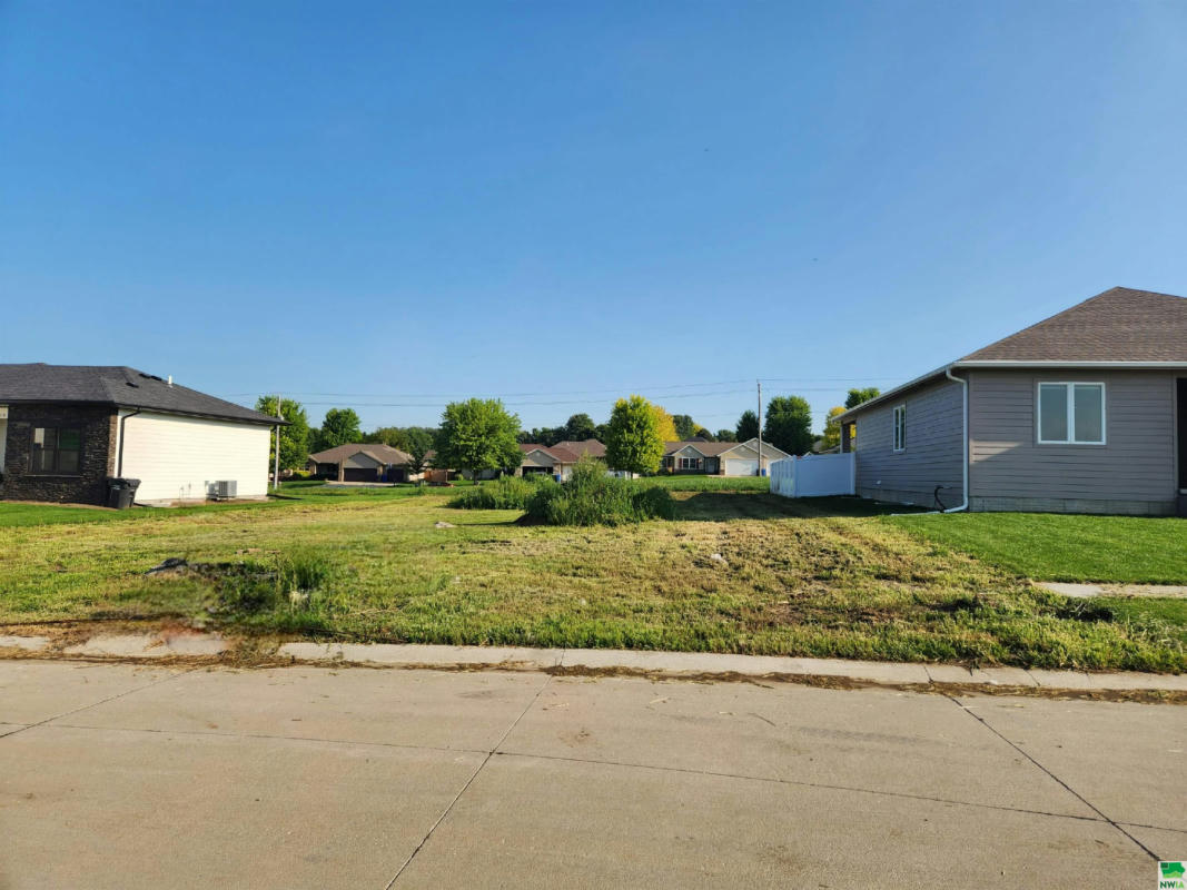 121 19TH ST SE, LEMARS, IA 51031, photo 1 of 4