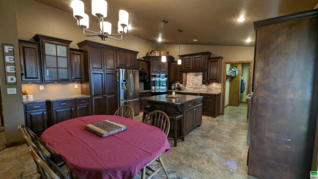 380 6TH ST SE, SIOUX CENTER, IA 51250, photo 5 of 25